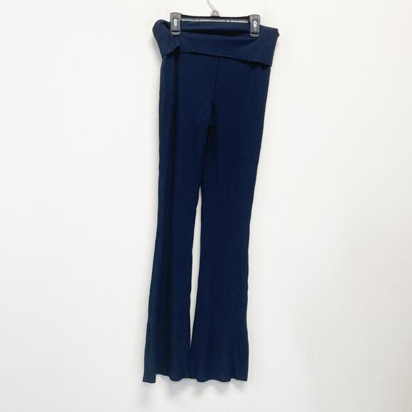 Wild Fable Women's Ribbed Foldover Waistband Flare Leggings Size Small - Picture 3 of 6
